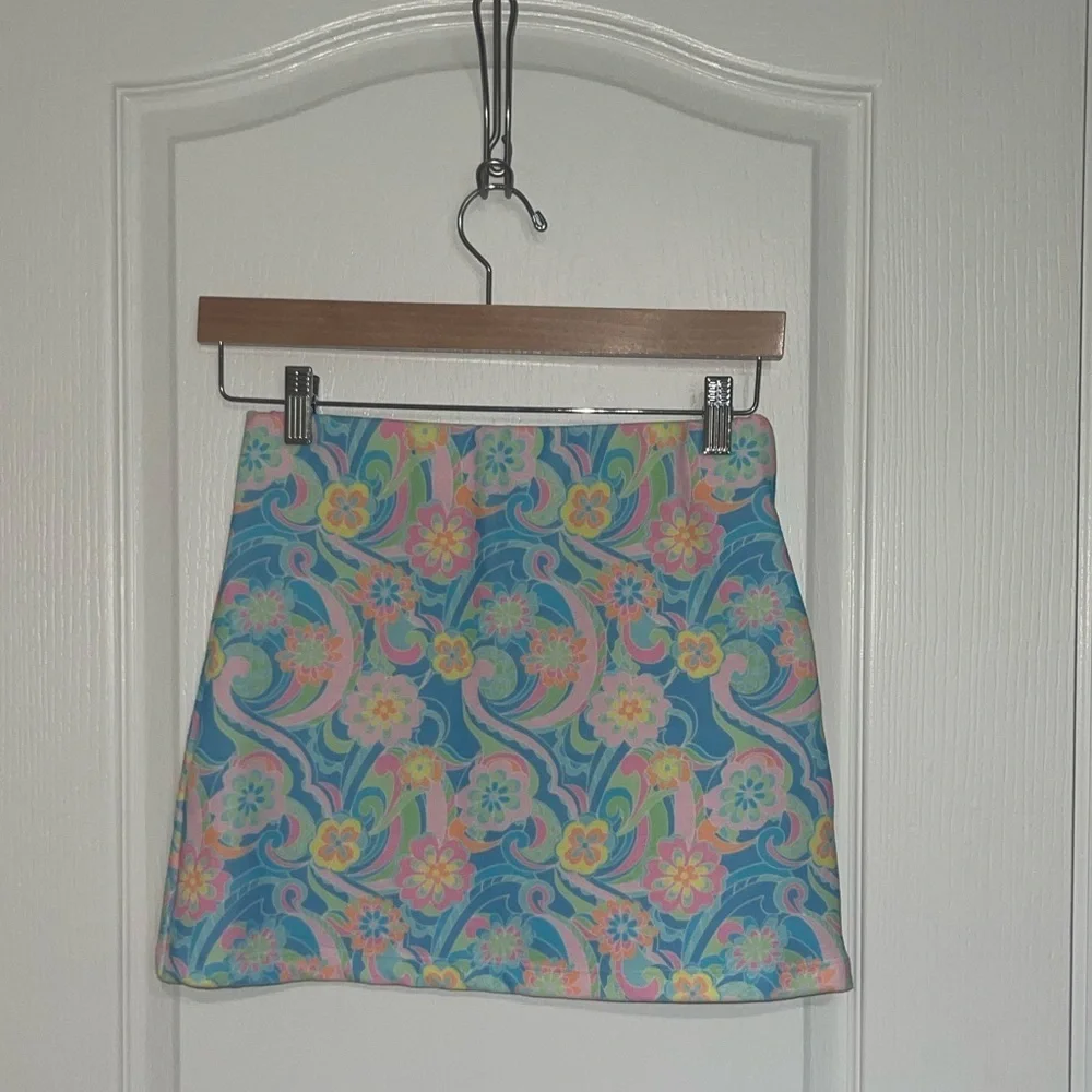 NEW FRANKIES BIKINIS Windward Terry Skirt in Sunshower Floral Mini Swim Cover Sm